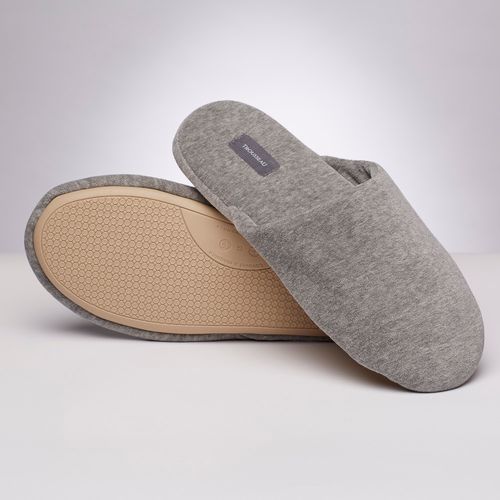 Chinelo Renato