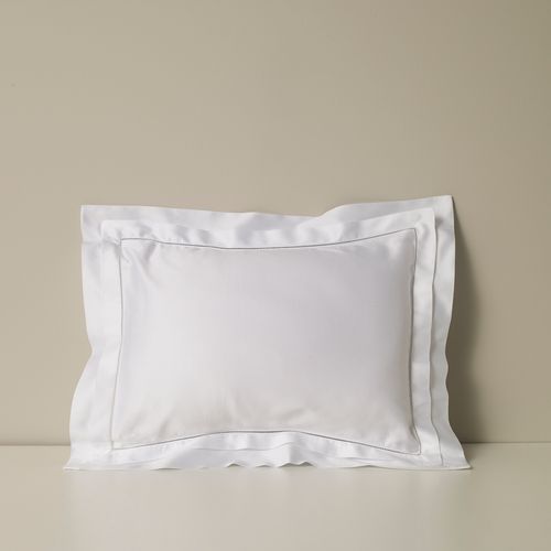 Livorno 600 Thread Cushion Cover