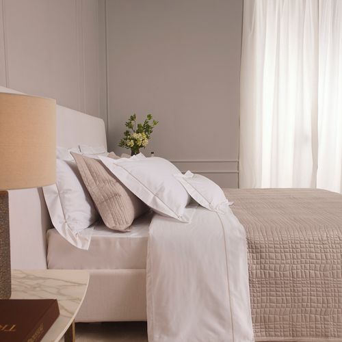 Times Square Couple 300 Thread Sheet Set