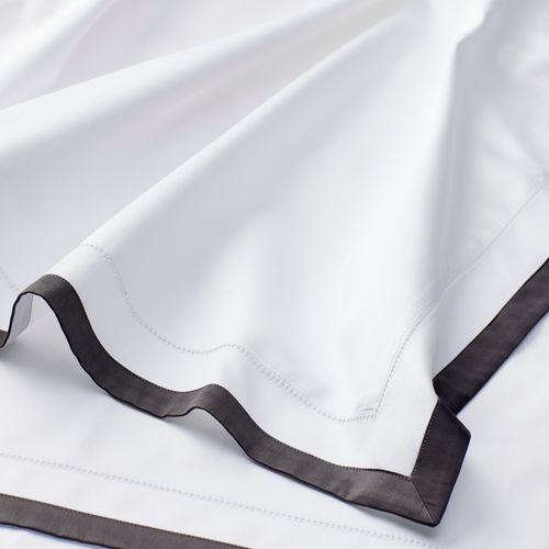 Brera Shadow 600 Thread Count Pillowcase