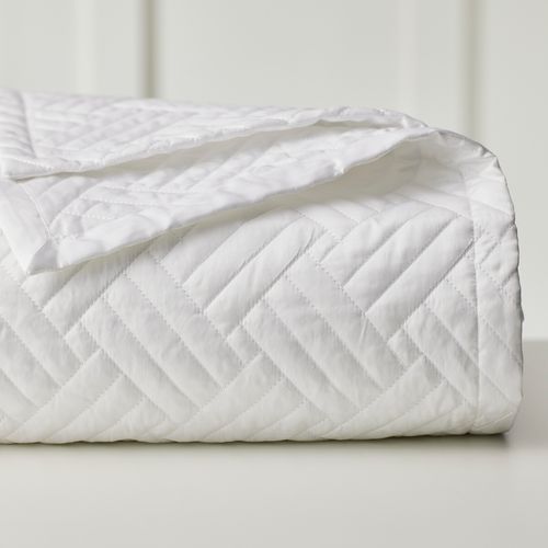 Quilted Quilt 600 Thread Doric