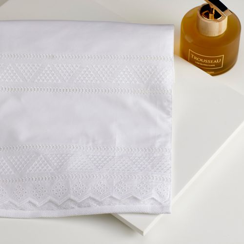 Washbasin Applied Towel