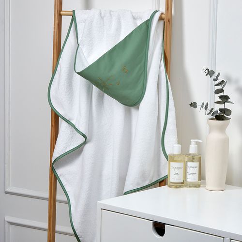 Children's Bath Towel With Pio Embroidered Hood