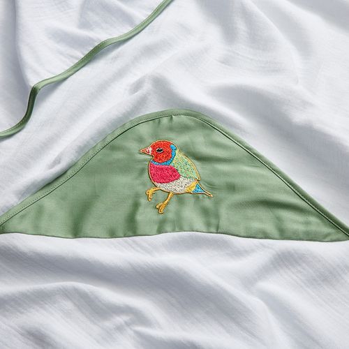 Pio Pássaro Embroidered Diaper Towel