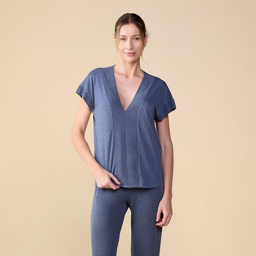 Blusa Feminina em Malha Maya