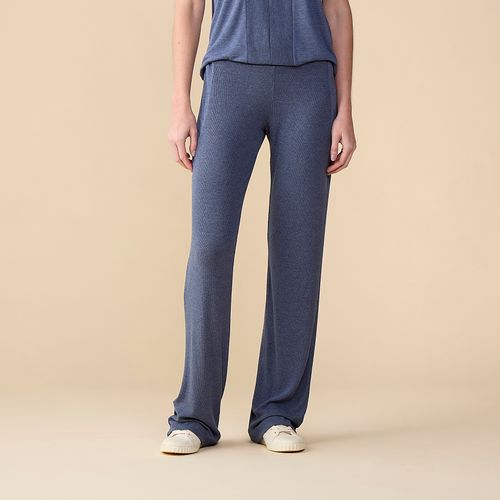 Calça Feminina em Malha Maya