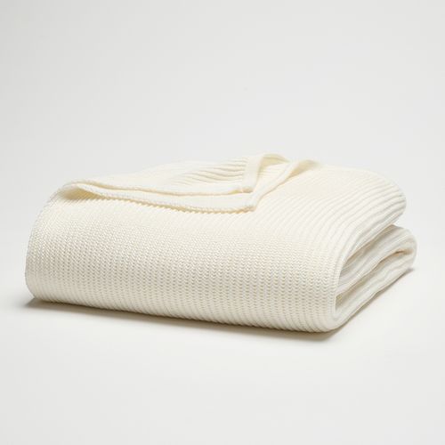 Crab Knitted Blanket