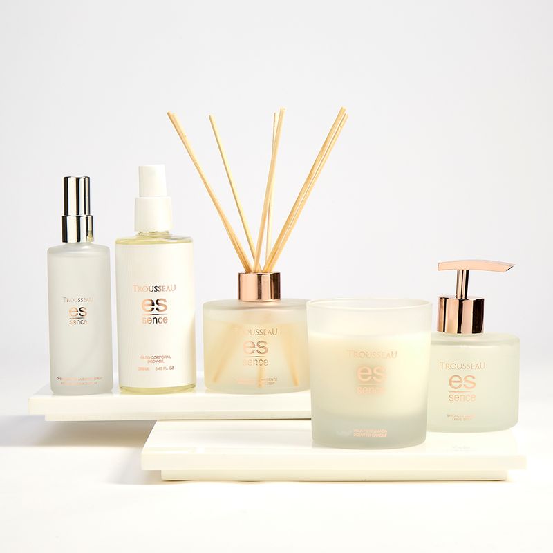 Vela Perfumada Essence 190g - Trousseau