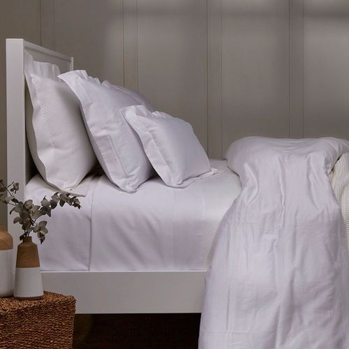 Downtown 300 Thread Cushion Cover