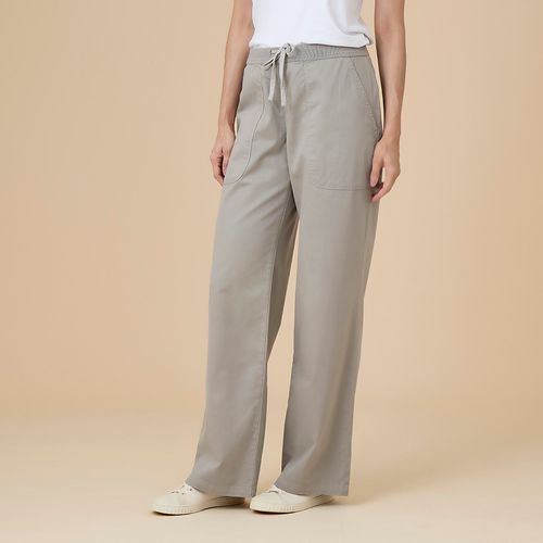 Calça Feminina em Sarja Peruana Jade
