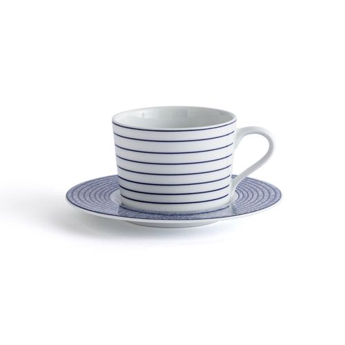 Xícara de Chá em Porcelana Portuguesa Riva Azul e Branco
