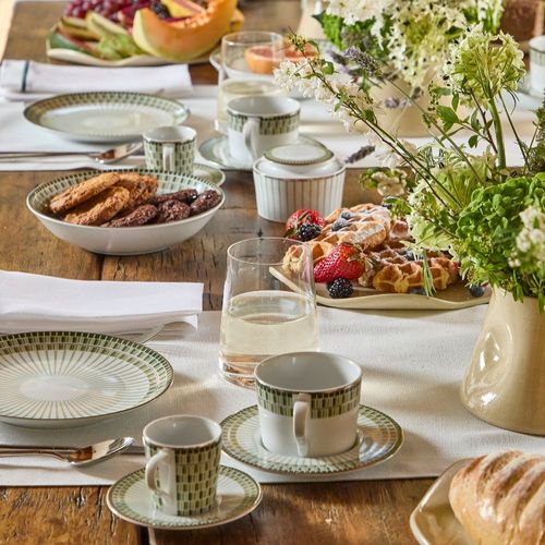 Xícara de Café em Porcelana Portuguesa Heritage