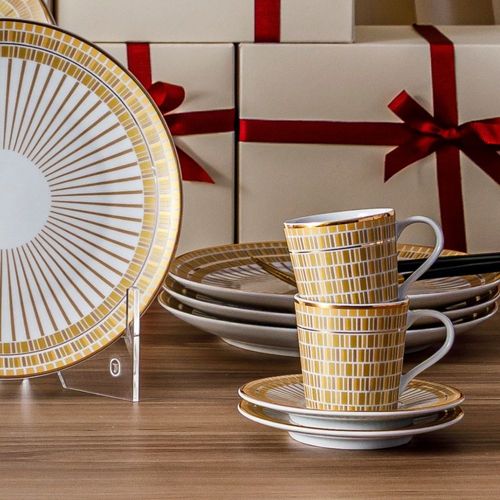 Xícara de Café em Porcelana Portuguesa Heritage Gold